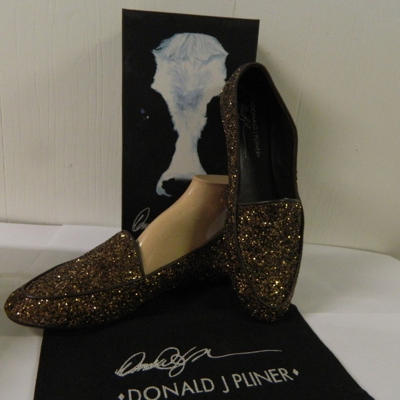 Donald J. Pliner Shoes - Donald Pliner Denny S-1 Sparkle Fabric Shoes sz9M